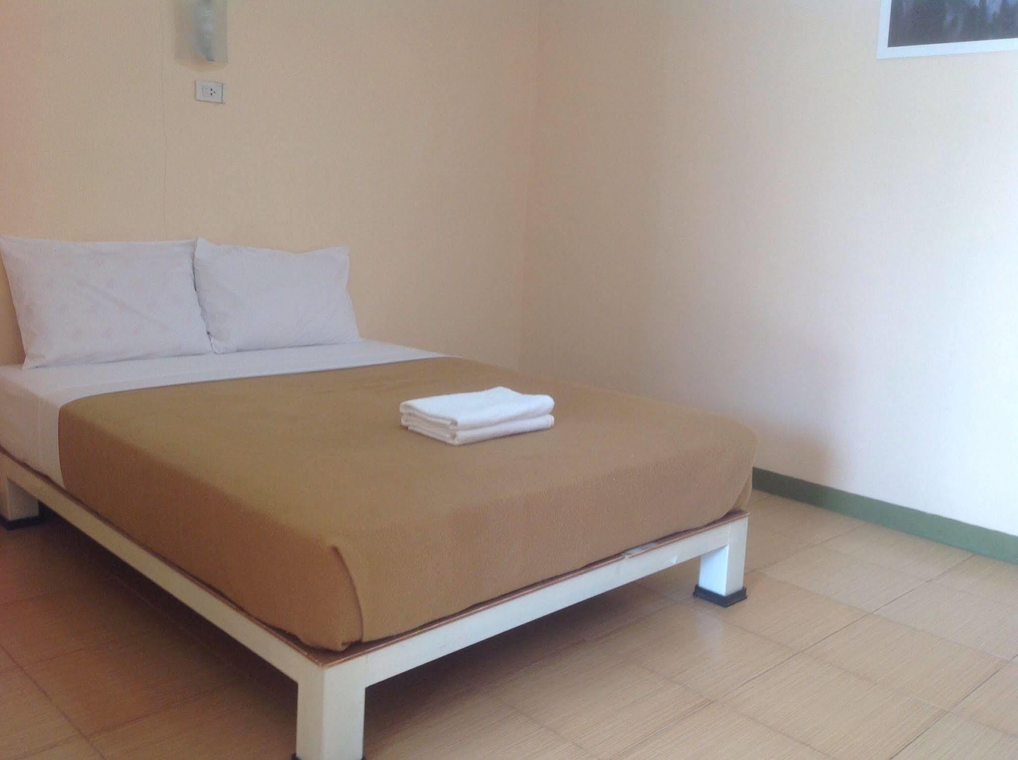 Kantana Apartment Hat Yai Esterno foto